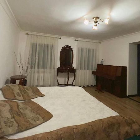 예레반 Cosy flat 아파트 외부 사진