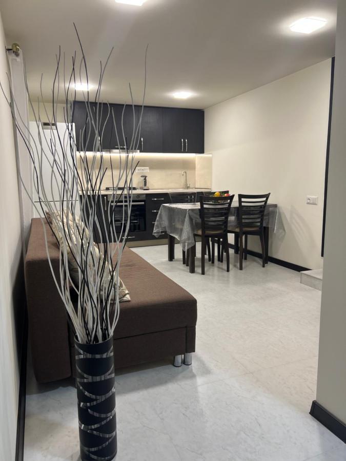 예레반 Cosy flat 아파트 외부 사진