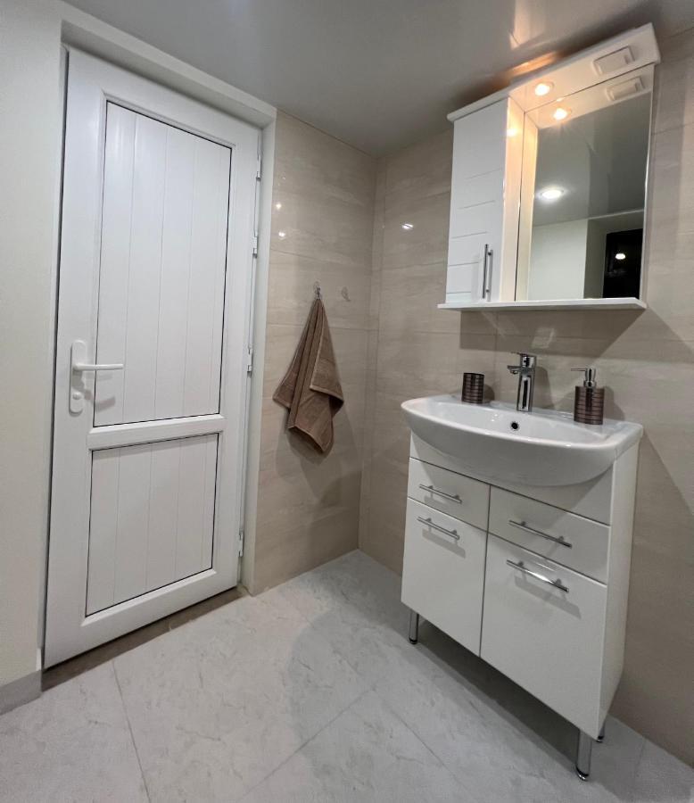 예레반 Cosy flat 아파트 외부 사진