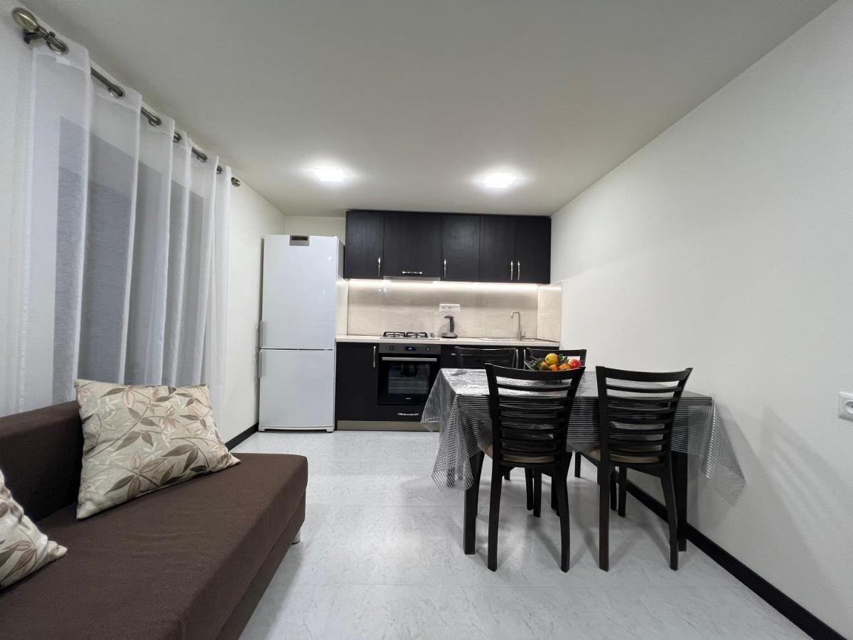 예레반 Cosy flat 아파트 외부 사진