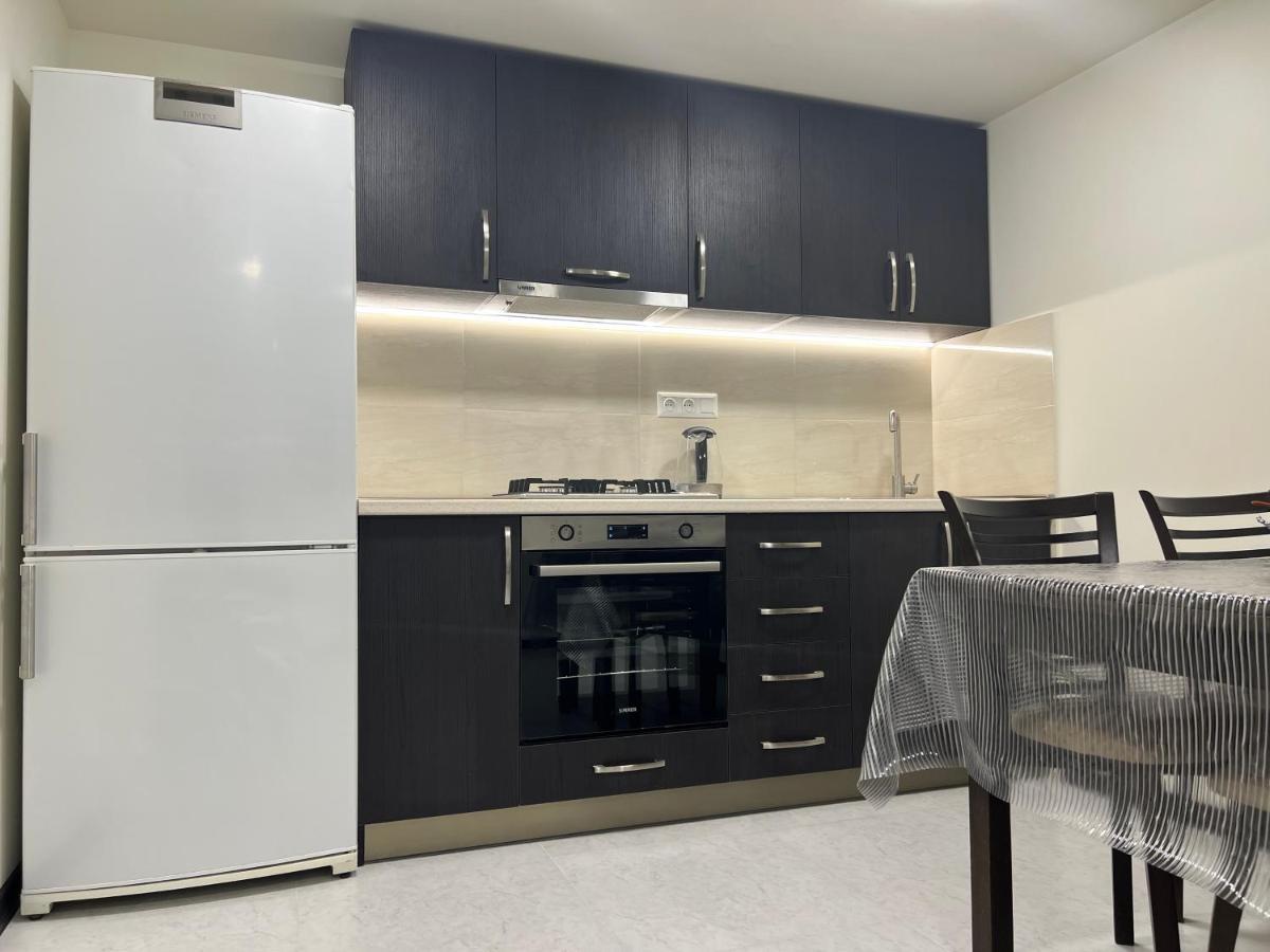 예레반 Cosy flat 아파트 외부 사진